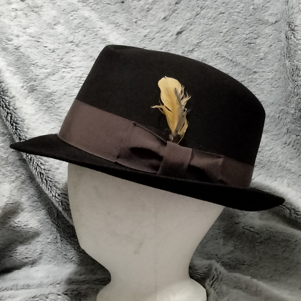 **VINTAGE** fedora